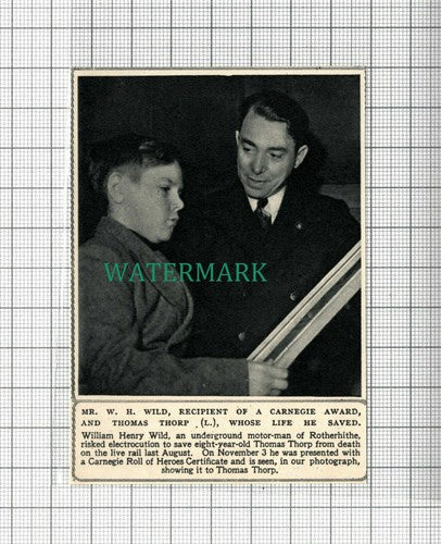 C2443) Mr William Henry Wild Rotherhithe With Rescued Thomas Thorp - 1948 Clip