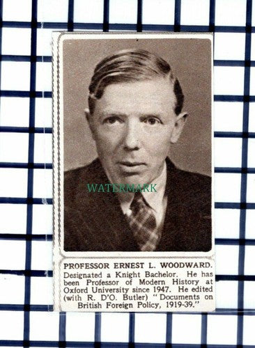 C6360) Professor Ernest L Woodward Knight Bachelor - 1952 Cutting