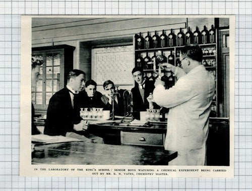 King's School Canterbury Chemistry Master Mr K H Yates - 1954 Clipping/ Print