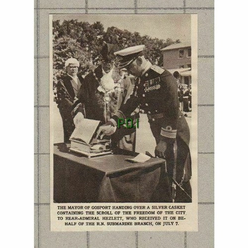 Mayor of Gosport Scroll of Freedom Rear Admiral Hezlett - 1961 Small Cutting