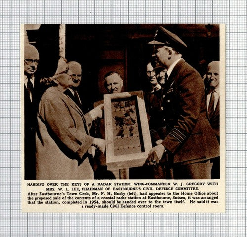 Eastbourne Sussex Radar Station W J Gregory Mrs W L Lee F H Busby - 1961 Cutting