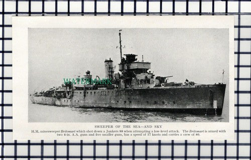 C6744) HM Minesweeper Ship BRITOMART - c.1945 Clip