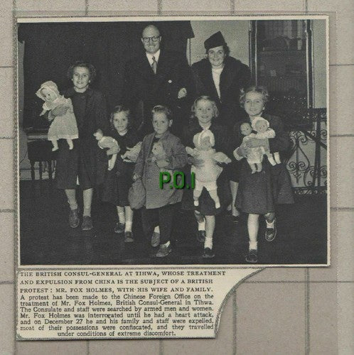 (C426) Mr Fox Holmes & Family Consul General At Tihwa - 1951 Clip