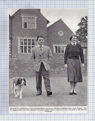 (5475) Gordon Richards Champion Jockey Marlborough - c.1953 Clip