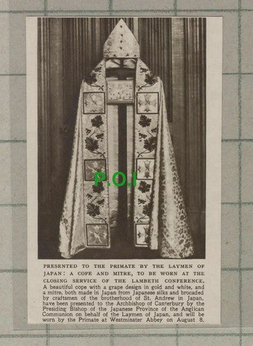 C2497) Archbishop of Canterbury Robe Presentation Japan - 1947 Clip