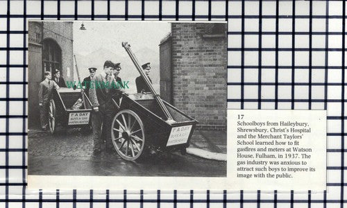 C6942) Watson House Fulham Haileybury Gas Meters Training - Cutting