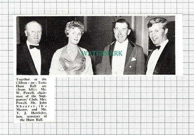C5426) Clifton-on-Teme Hunt Ball W Powell John Shearer Hawksley - 1970 Cutting