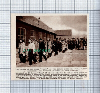 C4930) German Wrens Buxtehude Capture - 1945 Clip