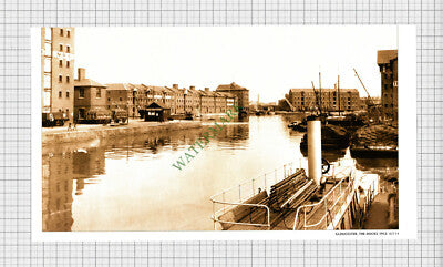 9742) Gloucester Docks - Cutting