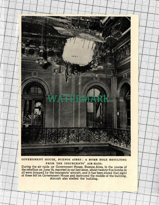 C3214) Government House Buenos Aires Bomb Damage - 1955 Clip