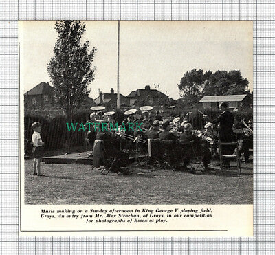 C3973) King George V Playing Field Grays Essex Band Alex Strachan - 1965 Clip