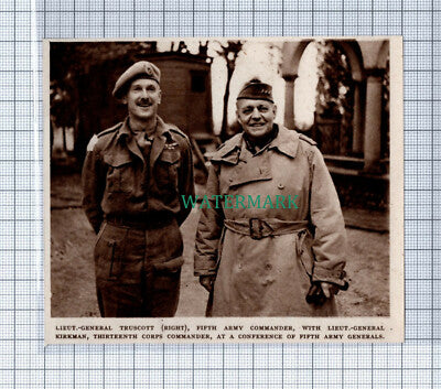 C5017) Lt Gen Truscott Fifth Army Commander Kirkman 13th Corps - 1945 Clip