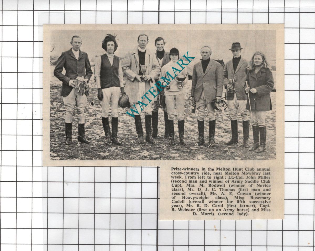Melton Hunt Club Melton Mowbray Rodwell Rosemary Cadell - 1969 Small Cutting