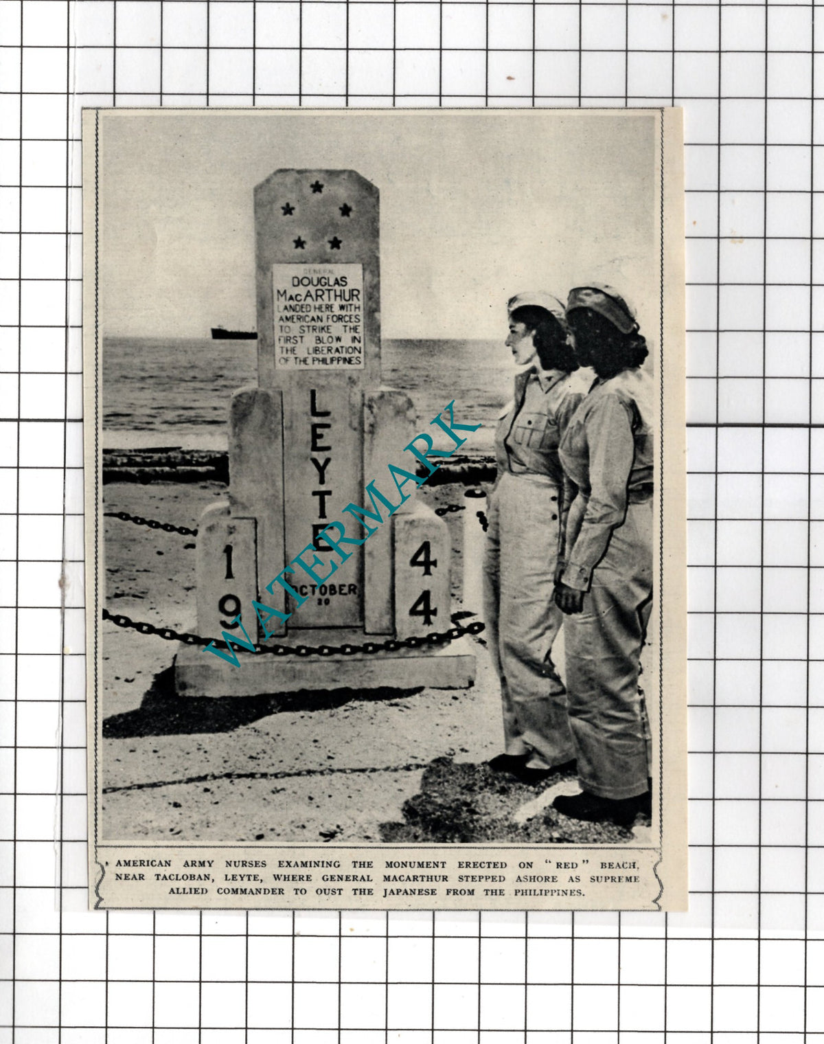 Tacloban Leyte Red Beach General Douglas Macarthur - 1945 Small News Clipping
