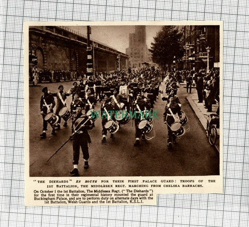 C2209) 1st Battalion Middlesex Regt Diehards Chelsea Barracks Palace - 1948 Clip