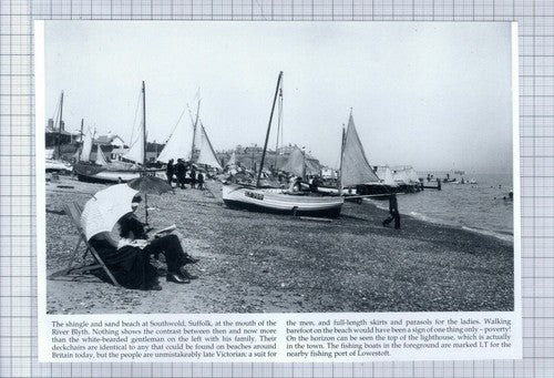 (5685) Southwold Suffolk Beach Scene  - Cutting
