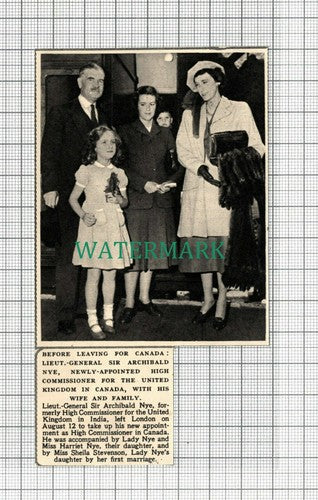 C2514) Sir Archibald Nye Canada With Miss Harriet Nye - 1952 Clip