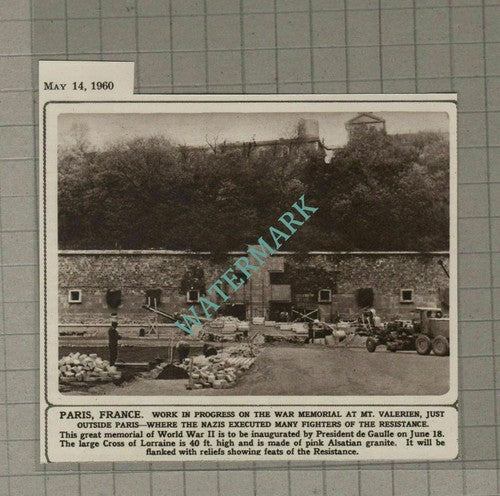 C659) Mt Valerien War Memorial Paris France - 1960 Cutting