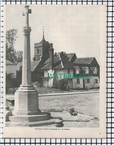 (7112) The Green Roydon Essex - c.1970 Cutting