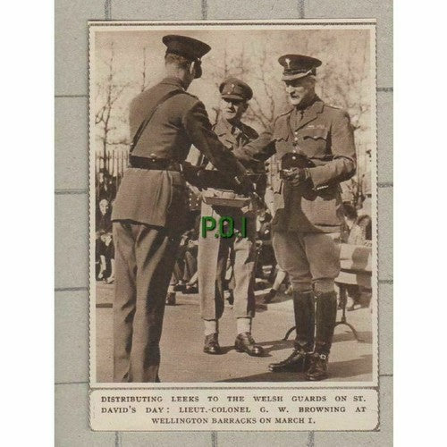 C227) Lieut Col G W Browning Leeks Welsh Guards Wellington Barracks - 1949