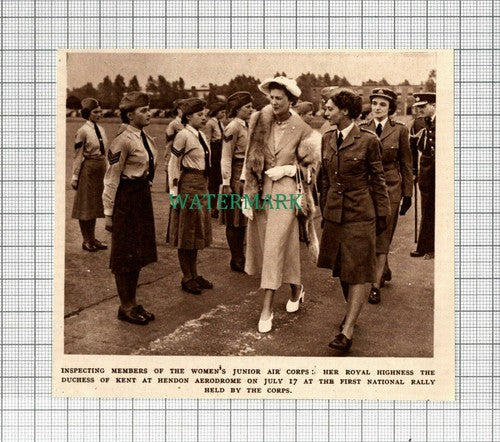 C2831) Women's Junior Air Corps Hendon Aerodrome Royal Visit - 1948 Clip