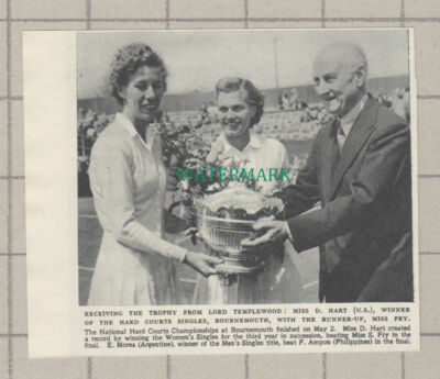 C4068) Miss D Hart Miss S Fry Hard Courts Tennis Singles Bournemouth 1950s Clip