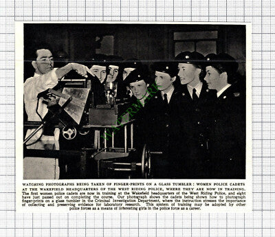 C7997) Wakefield Headquarters West Riding Police - 1952 Cutting