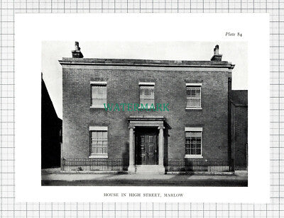 C5854) House In High Street Marlow - Cutting