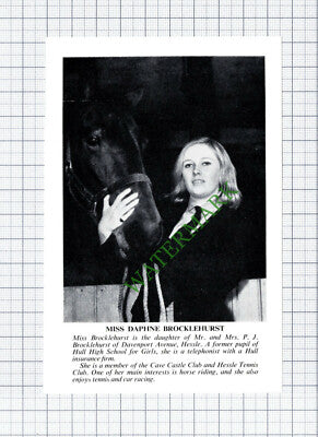 C7905) Miss Daphne Brocklehurst Hessle Hull - 1967 Cutting