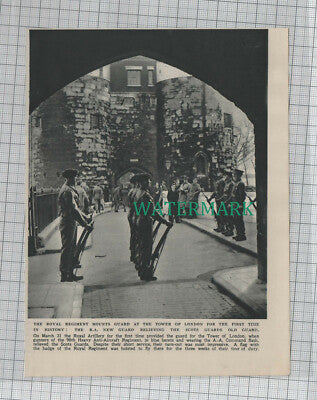 C1142) Royal Artillery Relieve Scots Guards Old Guard Tower of London - 1948