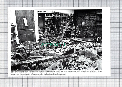 C5203) West Hartlepool Brinkburn Grammar School For Boys Fire - Cutting