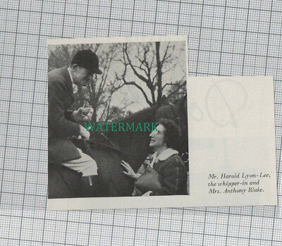 C1449) Mr Harold Lyon-Lee & Mrs Anthony Blake - 1964 Clip SMALL!