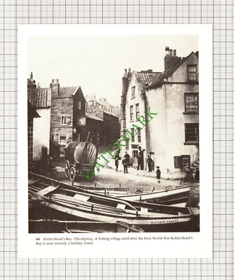 C7684) Robin Hood's Bay - Cutting
