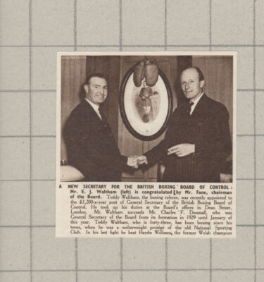C3059) Mr E J Teddy Waltham Mr Fane British Boxing Board of Control - 1950 Clip