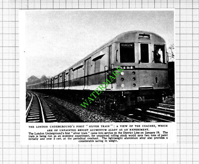 London Underground Silver Train   -  1953 Cutting