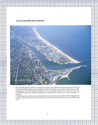 (8613) Wells Next The Sea / Great Yarmouth Gorleston  - 1980s Print / Cutting
