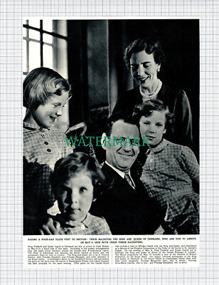 X897) King Frederik & Queen Ingrid Of Denmark And Daughters - 1951 Clip