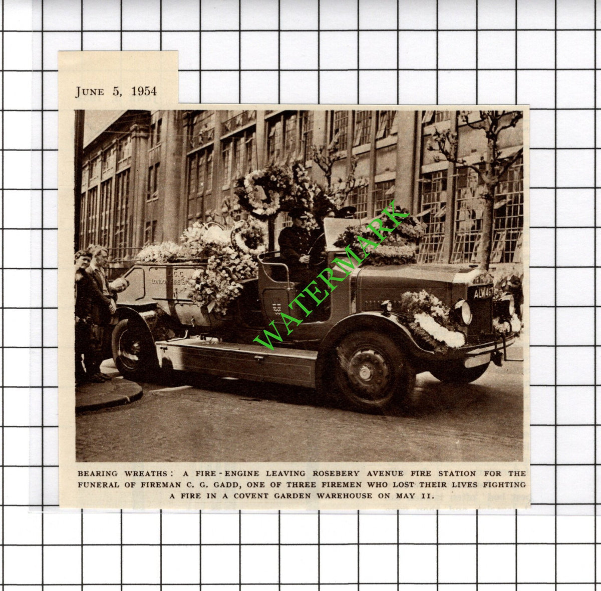 Rosebery Avenue Fire Station Fireman C G Gadd Covent Garden - 1954 Small Cutting