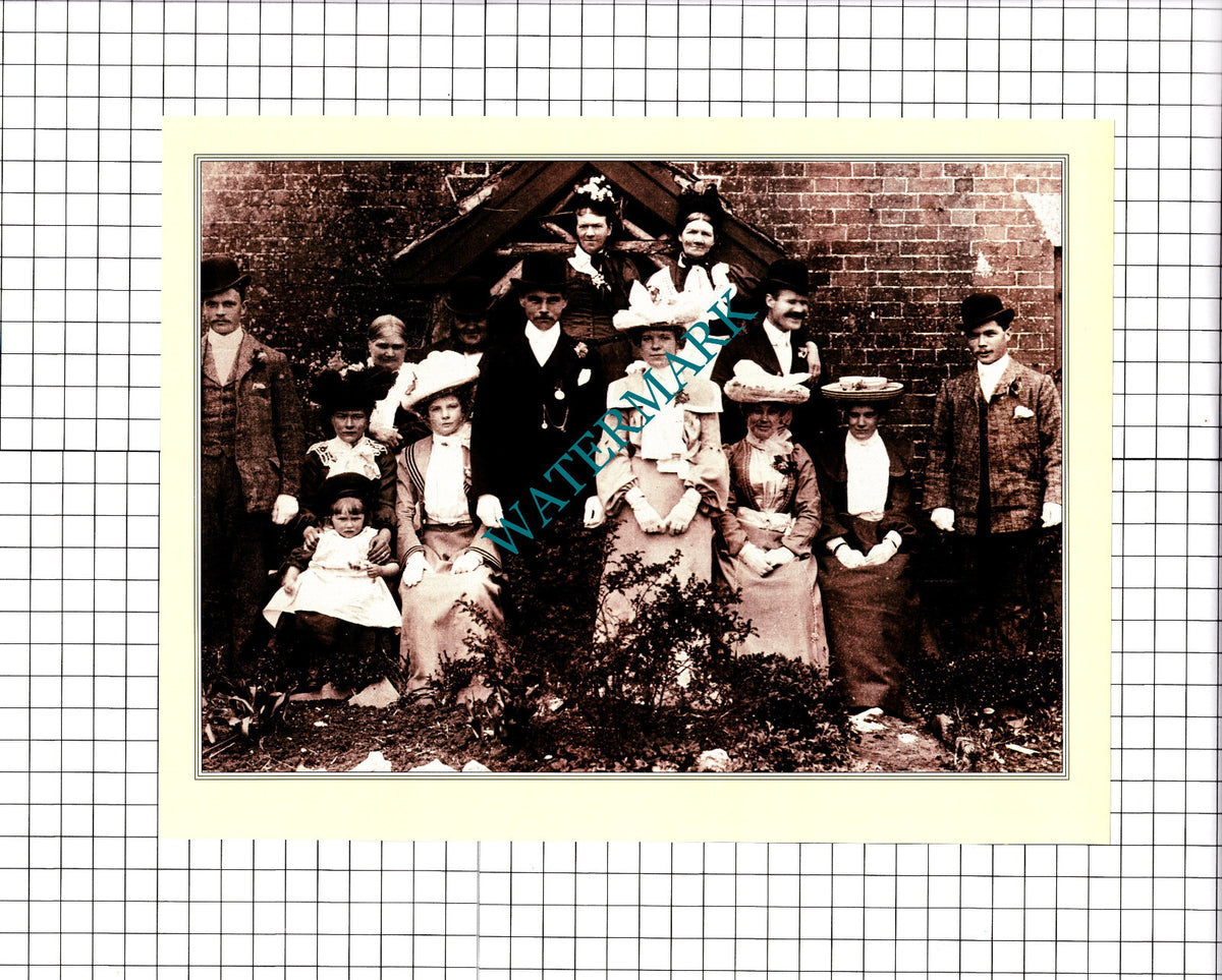 Avebury Wiltshire People    -  Print