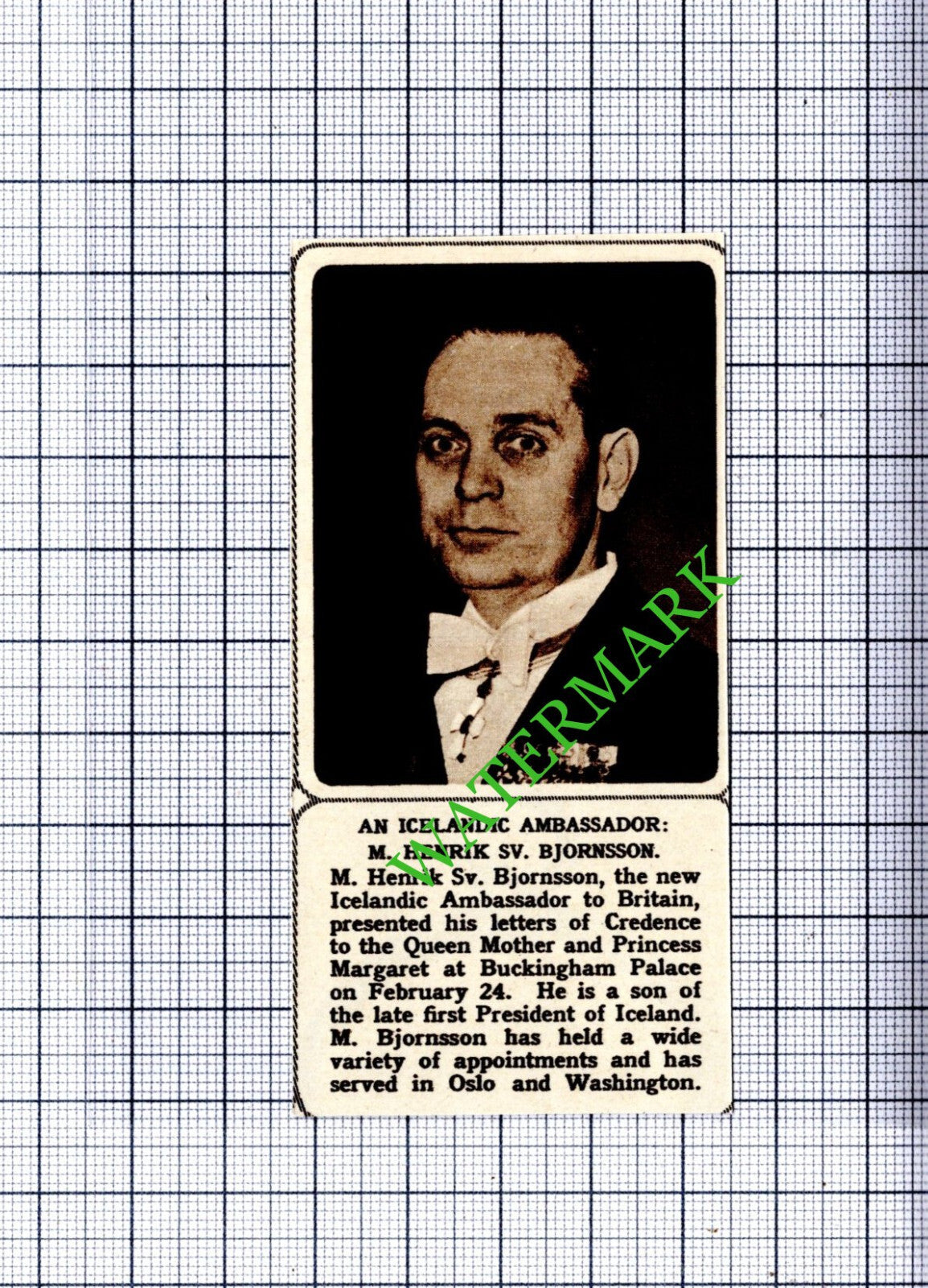 Henrik Sv Bjornsson Iceland - 1961  Small Cutting
