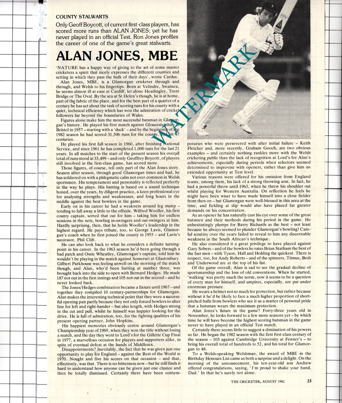 Alan Jones Cricketer /  Peter Roebuck  - 1982 Article