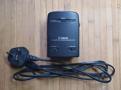 Canon CH-910A Dual Charger And Lead